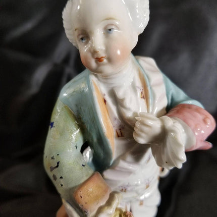 18th Century French Porcelain Courting Figures By Joseph-Gaspard Robert  late 17