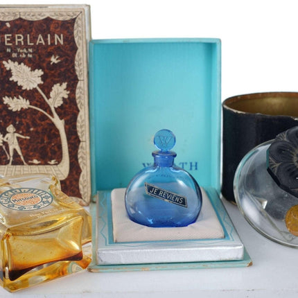 Um 1940 französische Baccarat/Lalique-Parfümflaschen in Originalverpackungen