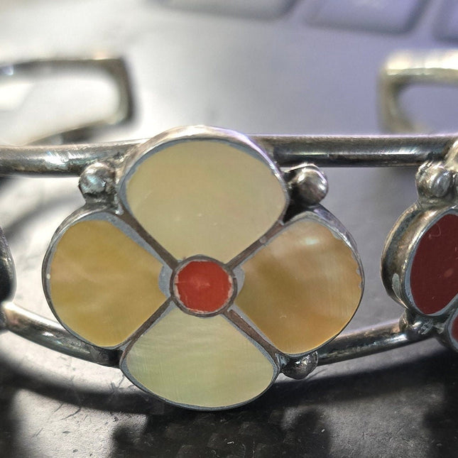 Vintage Zuni Anselm Wallace style sterling inlaid cuff bracelet