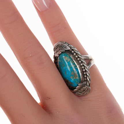 sz4 Vintage Native American silver and turquoise ring with leaf accents