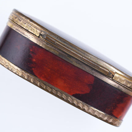 Antique Lacquer snuff box