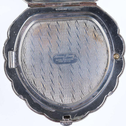 Sterling Art Deco Elgin American Beauty Compact in Muschelform