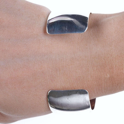 Modernistisches südwestliches Manschettenarmband aus Sterlingsilber von J Wright