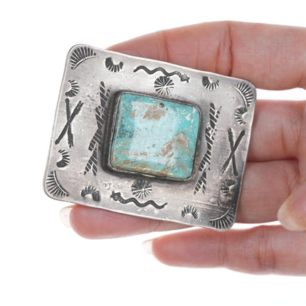 Alfiler vintage navajo de plata y turquesa con estampados de flechas y serpientes