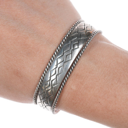 6.25" Vintage Native American silver rope border cuff bracelet