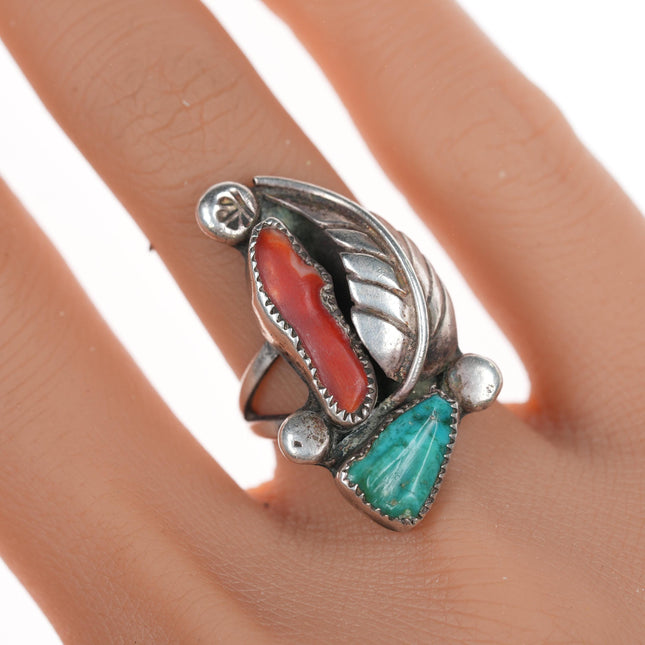 sz5 Vintage Eustace Cochiti Silver, carved turquoise, and coral ring