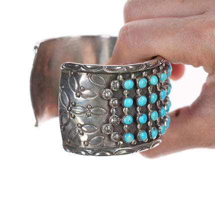 7" Vintage Native American Snake Eye Turquosie silver cuff bracelet with stamped sides