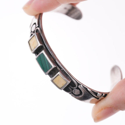 6 3/8"' Vintage Native American sterling - Malachite and fossil bracelet