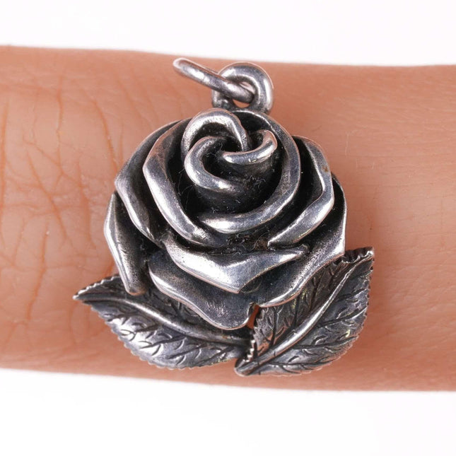 Rare Retired James Avery rose charm