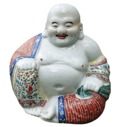 Antike chinesische Famille Rose Porzellan Happy Buddha Statue 10,5" hoch x 11,25" breit x 7,5" tief spätes Qing bis zur frühen Republik Zhu Mao Ji Zao