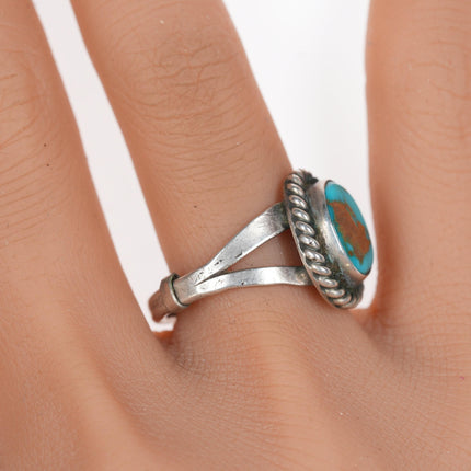 sz6.75 Vintage navajo silver and turquoise ring with rope edge