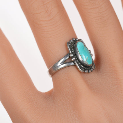 sz8 Vintage Native American silver ring with gorgeous turquoise