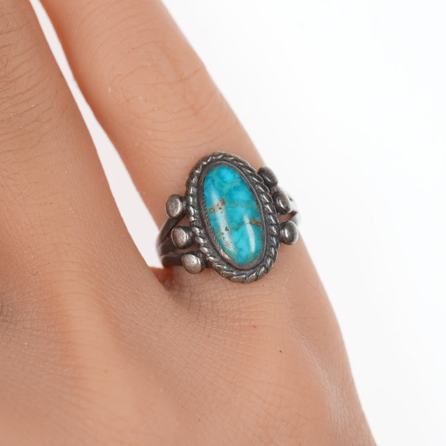 sz4.5 Early Navajo silver and high grade turquoise ring