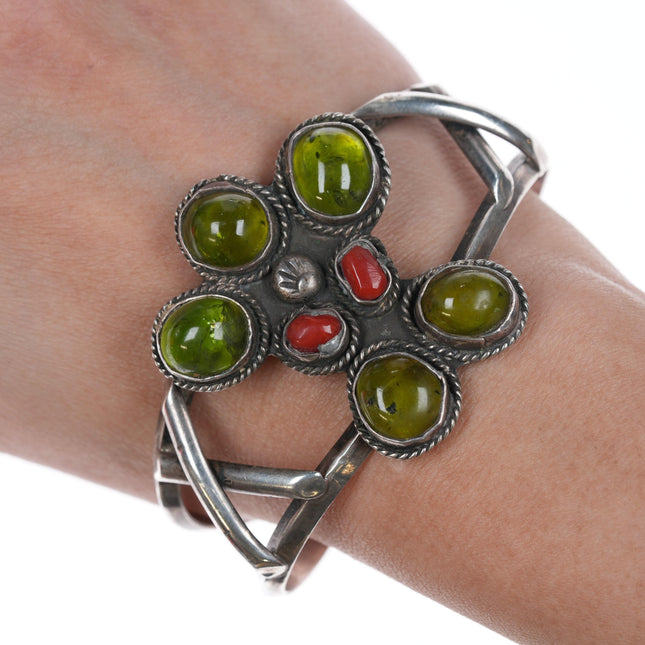 6.75" m Southwestern Sterling Green stone and coral cuff bracelet