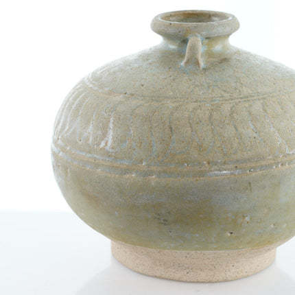 Large 15th Century Thai Sawankhalok Celadon Jar