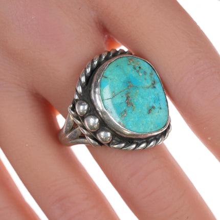 sz10.75 Vintage Native American silver and turquoise ring with twisted wire