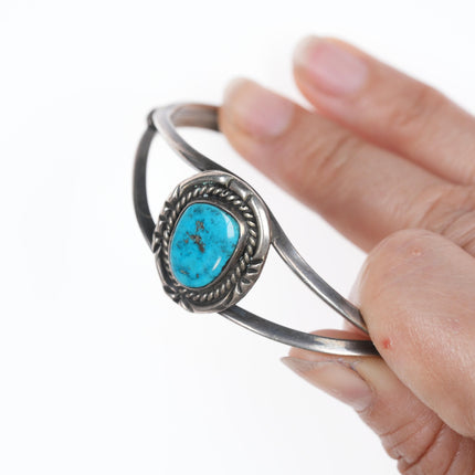 6.25" Navajo silver rope edge bezel turquoise cuff bracelet.