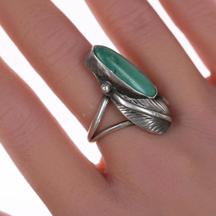 sz7 Vintage Native American silver and green turquoise ring with leaf