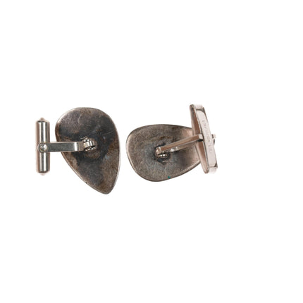 c1970's Navajo silver claw form channel inlay cufflinks