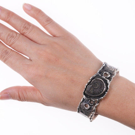 6.75" Southwestern Artisan sterling Ammonite fossil bracelet - Estate Fresh Austin