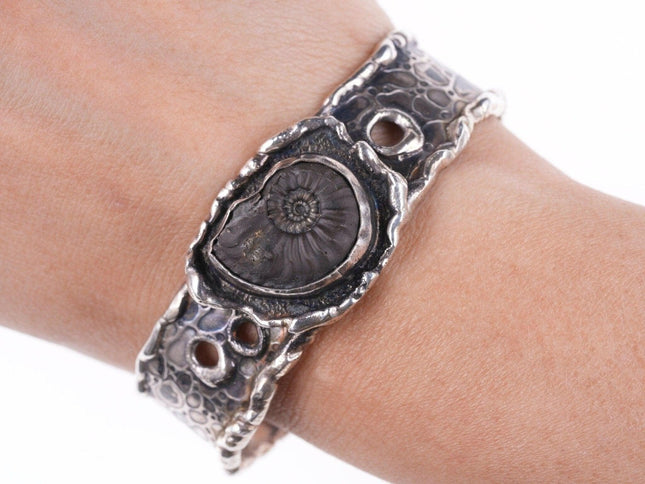 6.75" Southwestern Artisan sterling Ammonite fossil bracelet - Estate Fresh Austin