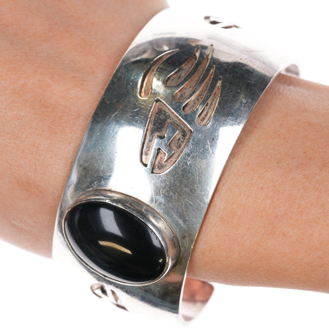 7 3/8" Navajo Lester Ortiz Overlay claw Onyx cuff bracelet sterling silver - Estate Fresh Austin