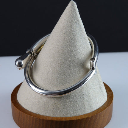 7" Vintage Mexican Silver Hinged bracelet with brass tip - Estate Fresh Austin