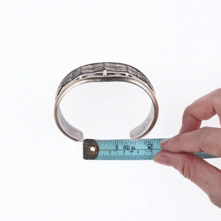 7.25" Native American Tufa Cast Silver bracelet - Estate Fresh Austin