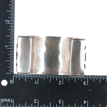 7.25" Tony Kyasyousie Hopi Overlay Man in the Maze Paw sterling cuff bracelet - Estate Fresh Austin