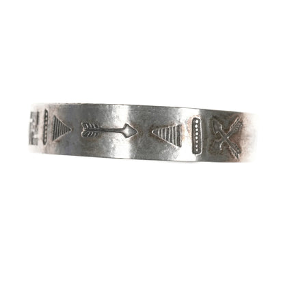 7.5" c1930's Navajo Curio whirling logs stamped silver cuff bracelet - Estate Fresh Austin
