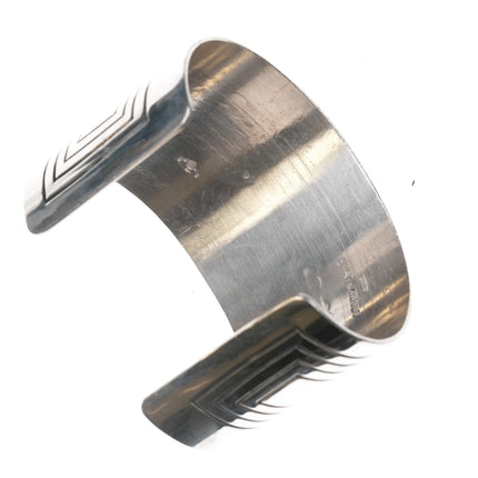 8" Ernest Bilagody Navajo silver blue/grey stingray modernist cuff bracelet - Estate Fresh Austin