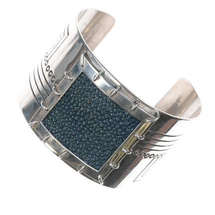 8" Ernest Bilagody Navajo silver blue/grey stingray modernist cuff bracelet - Estate Fresh Austin