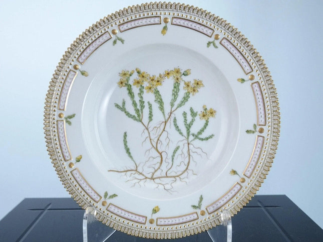 9 7/8" Royal Copenhagen Flora Danica Sedum Acre "Mossy Stonecrop" Soup Bowl - Estate Fresh Austin