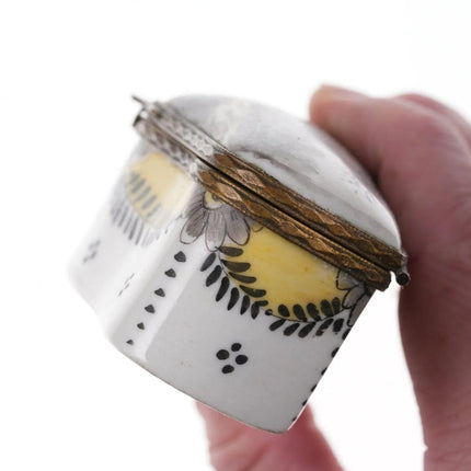 Antique French Porcelain snuff box marked Sceaux 1777 - Estate Fresh Austin