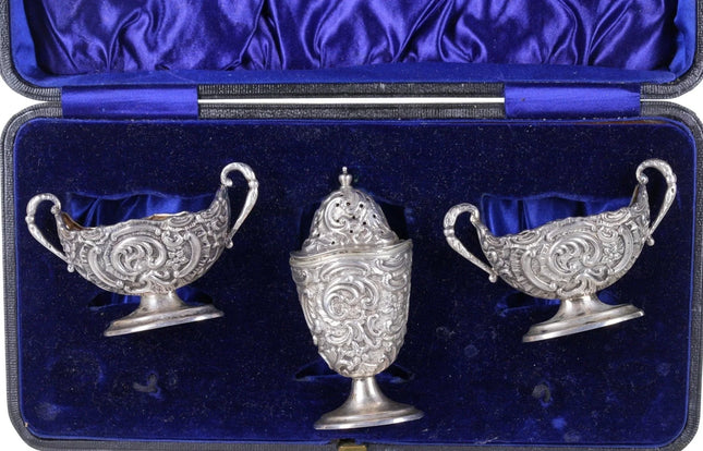 Antique Sterling Repousse Master salts and Pepper shaker in presentation box - Estate Fresh Austin