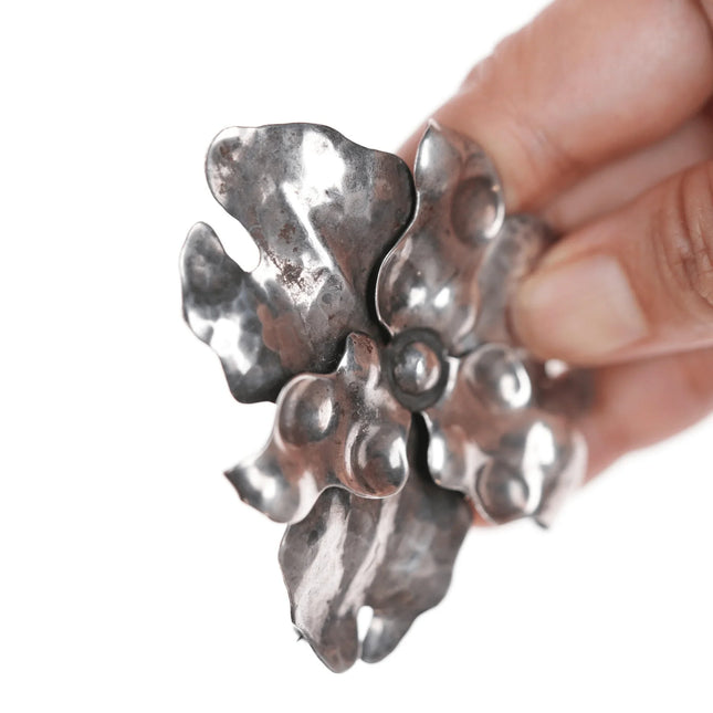 Antonio Pineda (1919-2009) Taxco Hammered silver pin and earrings set - Estate Fresh Austin