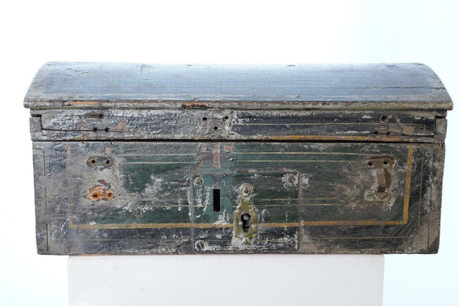 c1820 New England Painted Dome top box - Estate Fresh Austin