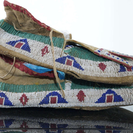 c1890 Crow Native American Beaded Moccasins - Estate Fresh Austin