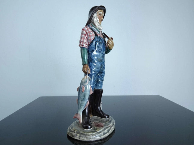 c1950 Gort American Art Pottery Figure Of "American Fisherman ca1870" - Estate Fresh Austin