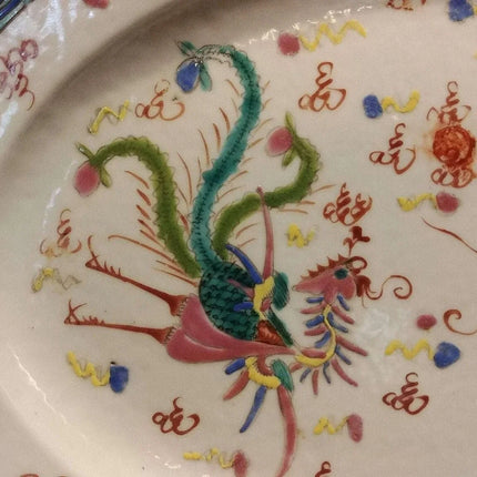 Chinese Famille Verte platter with Dragon Decoration and Greek Key Design 18th-1 - Estate Fresh Austin