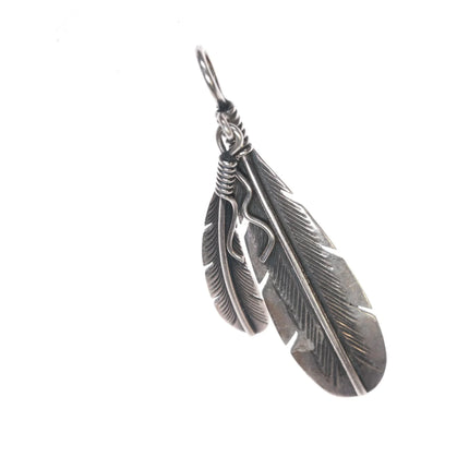 CM Navajo Delgarito Shop Sterling double Feather pendant - Estate Fresh Austin