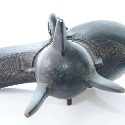 Early Archaistic/Archaic Chinese Bronze Jue Ritual Wine Vessel - Estate Fresh Austin