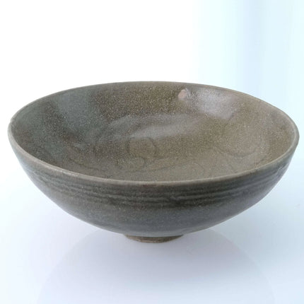 Early Celadon Stoneware Bowl with incised Decoration - Estate Fresh Austin