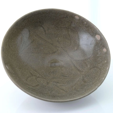 Early Celadon Stoneware Bowl with incised Decoration - Estate Fresh Austin