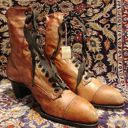 Hamilton Brown American Lady Special Victorian High Top Ladies Boots in incredib - Estate Fresh Austin