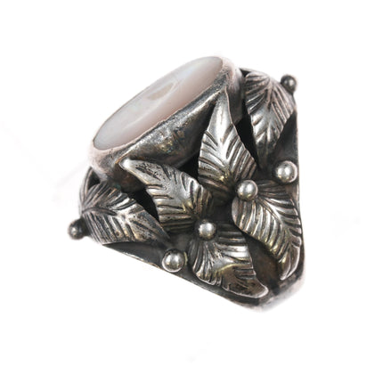 sz6 Albert Platero Navajo sterling and shell ring