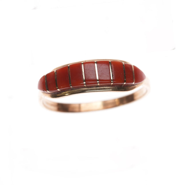 sz8 Ted Tsadiasi Zuni 14k gold coral inlay ring