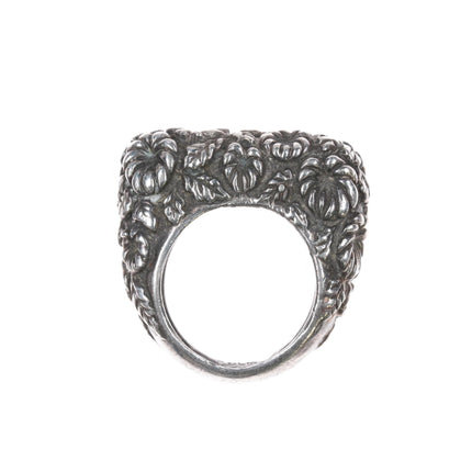 sz5.75 Dian Malouf sterling floral repousse ring