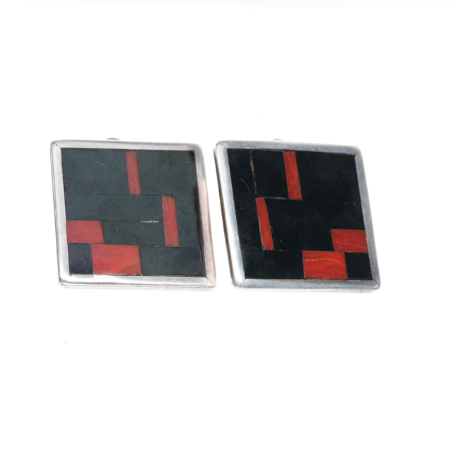 Vintage Nez Native American sterling intarsia inlay earrings coral/jet