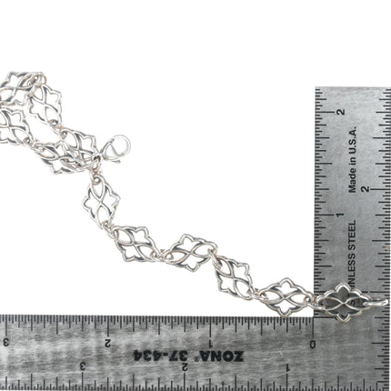 Retired James Avery link bracelet in sterling